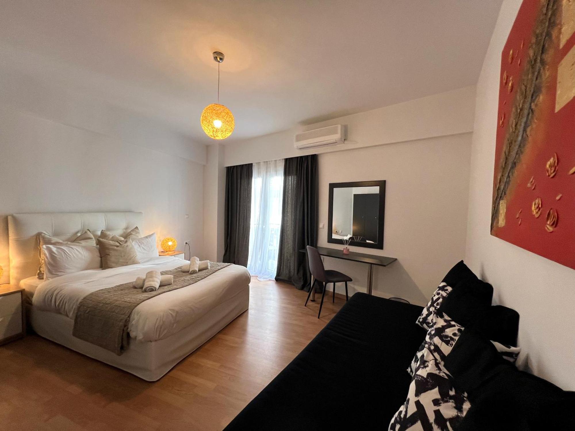 Allure Athens Urban Suites Exterior photo