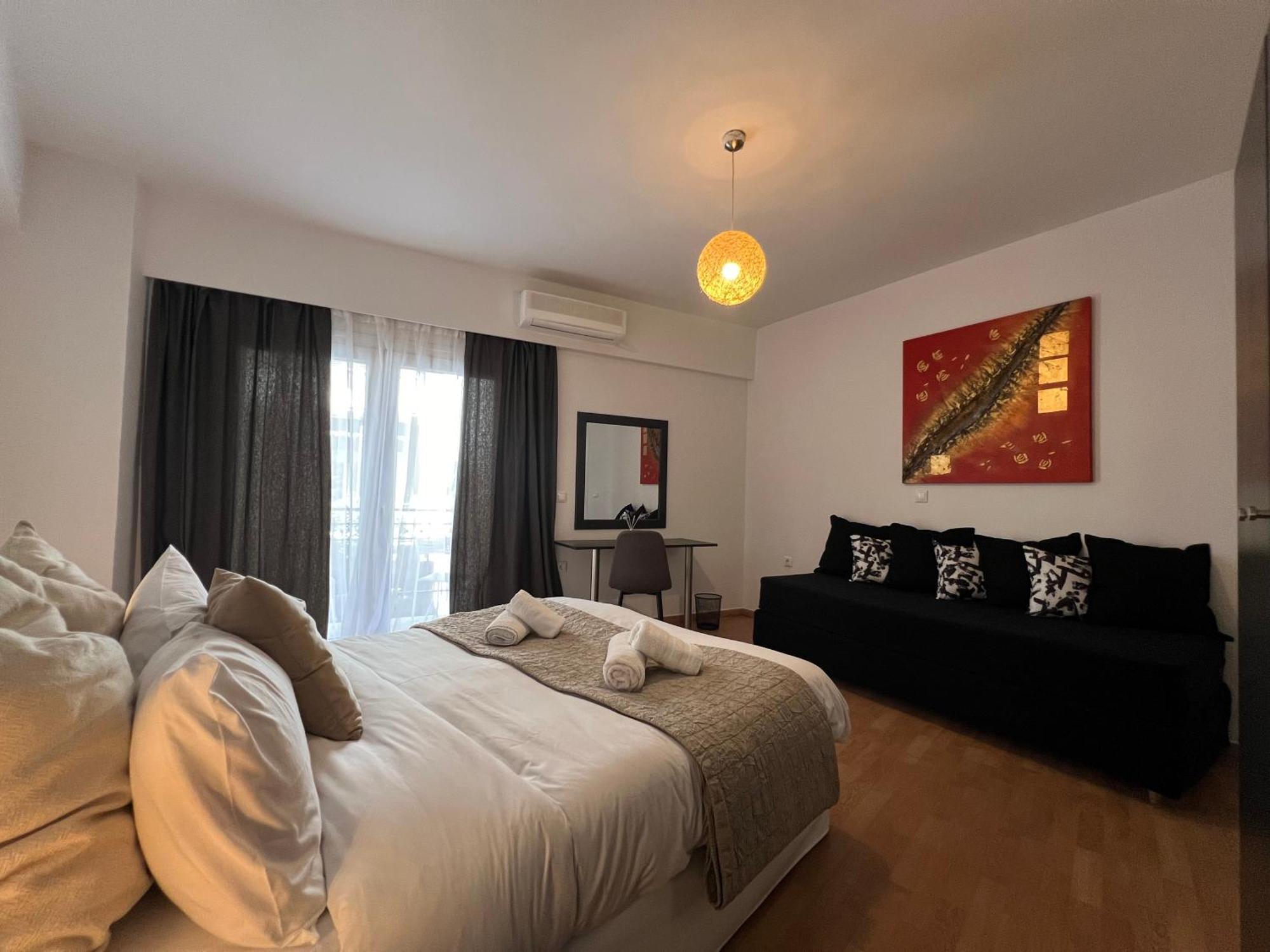 Allure Athens Urban Suites Exterior photo